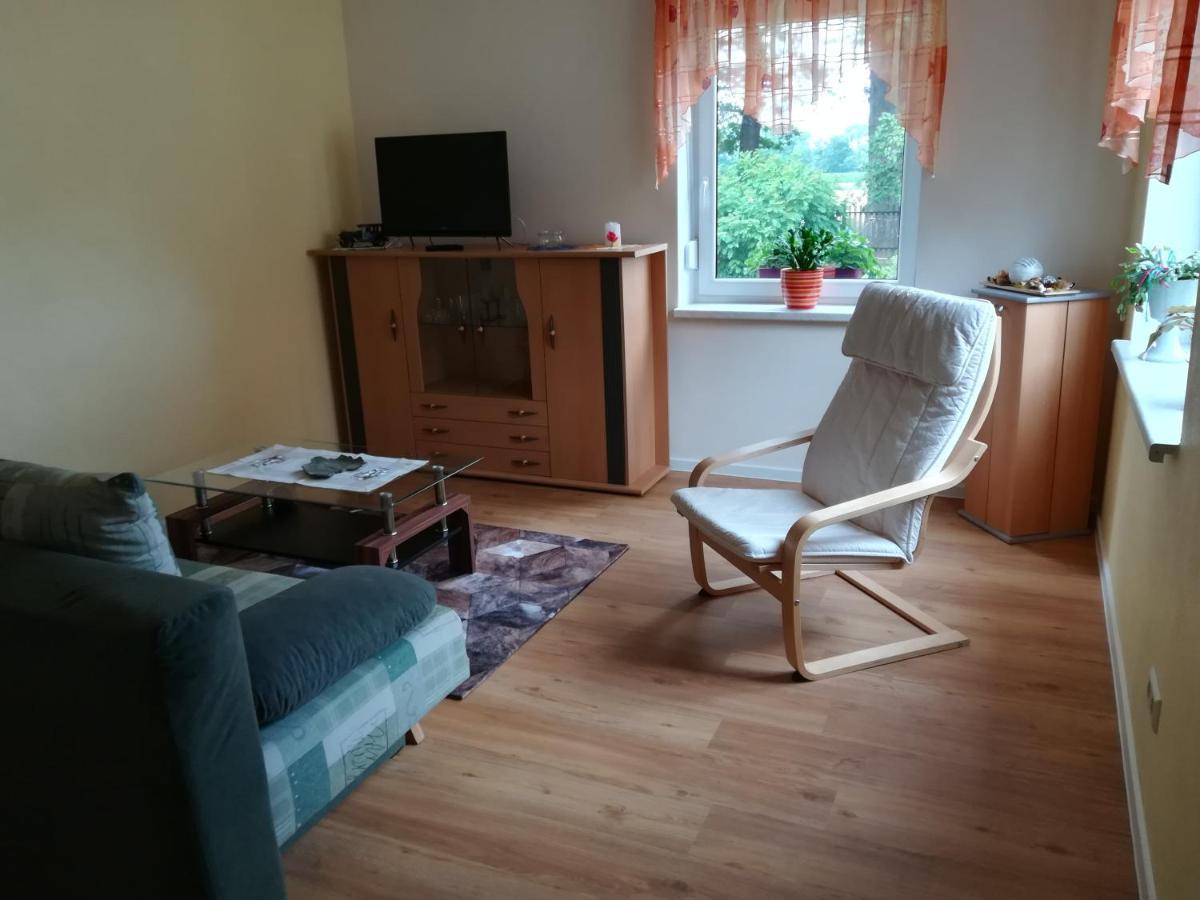 Ferienwohnung Bittner Klitten Bagian luar foto